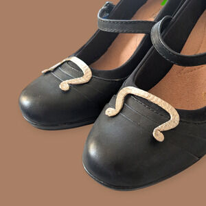 Vintage Textured Silver Shoe Clips scroll modernist mod